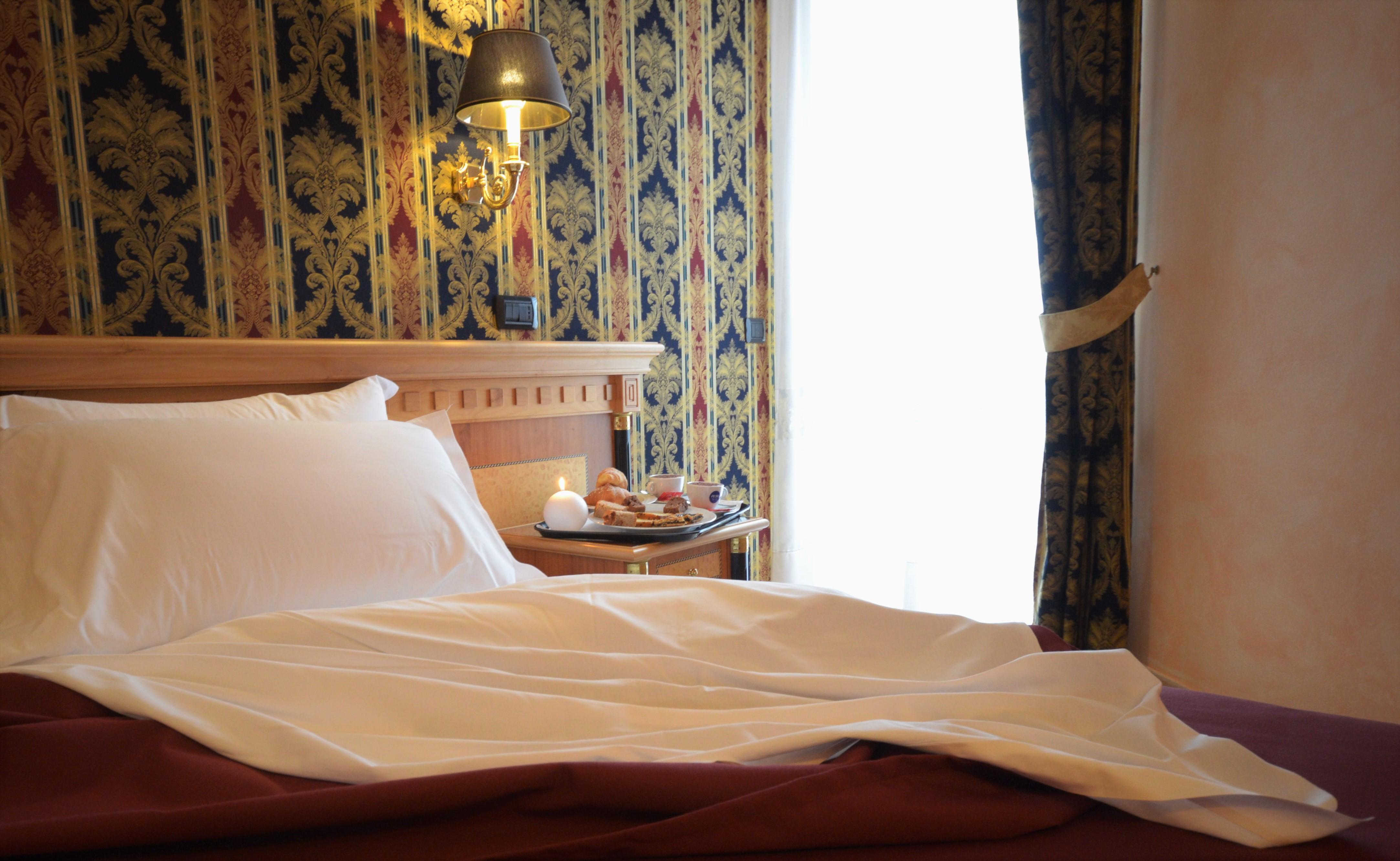 San Giovanni Rotondo Palace - Alihotels Bagian luar foto