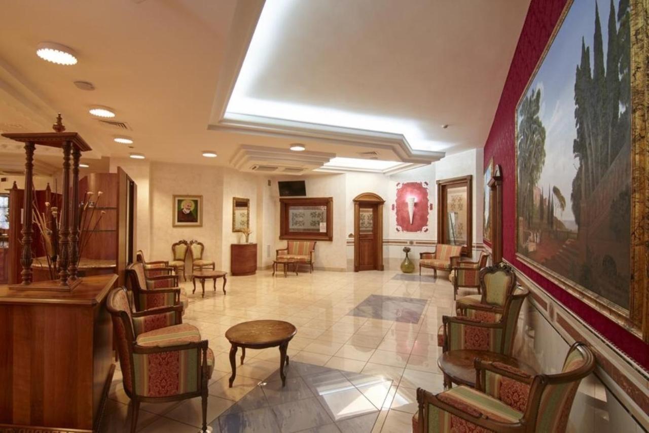 San Giovanni Rotondo Palace - Alihotels Bagian luar foto