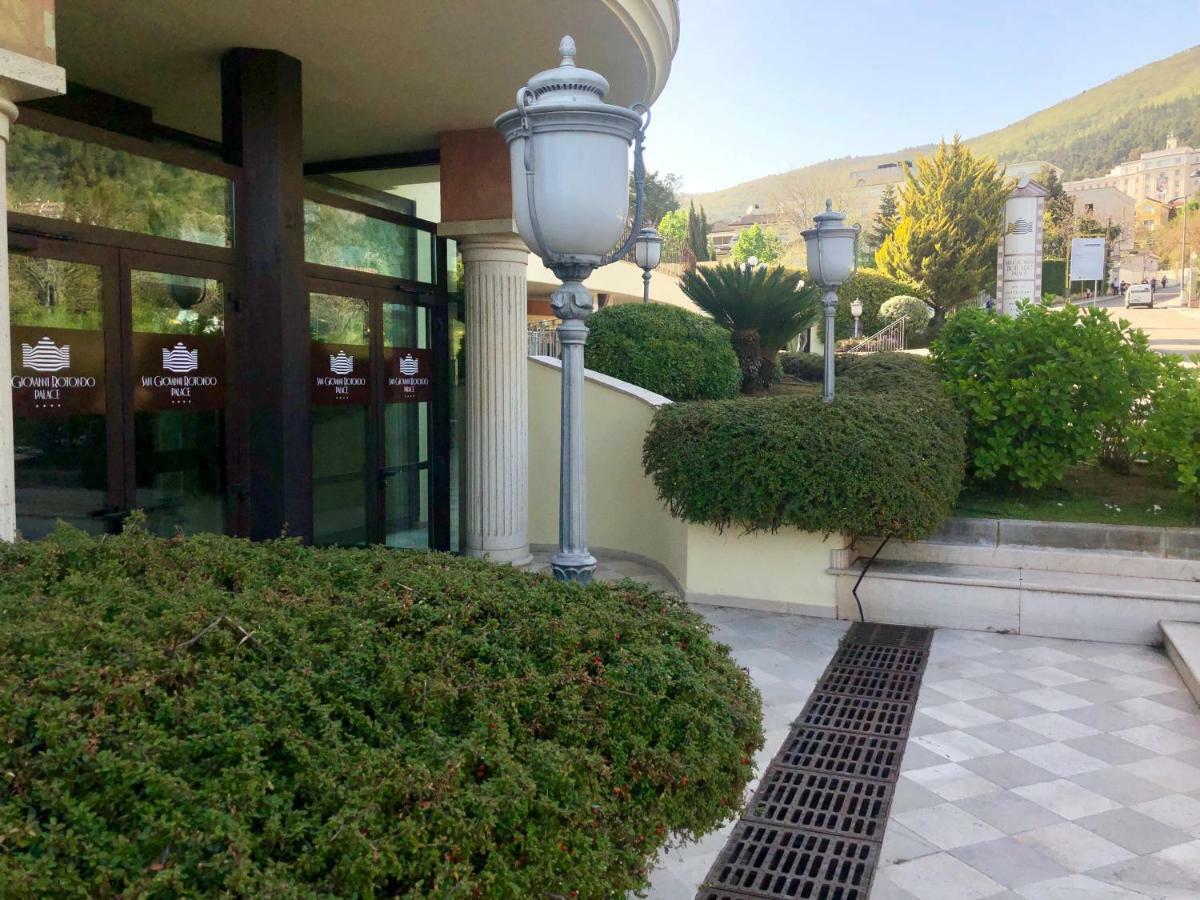 San Giovanni Rotondo Palace - Alihotels Bagian luar foto
